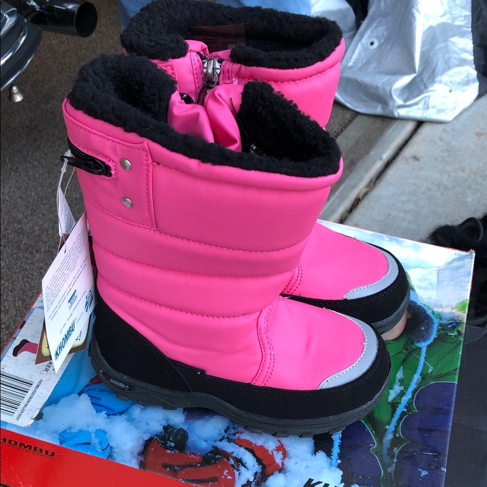 Khombu Pink and Black Kids Snow Boots